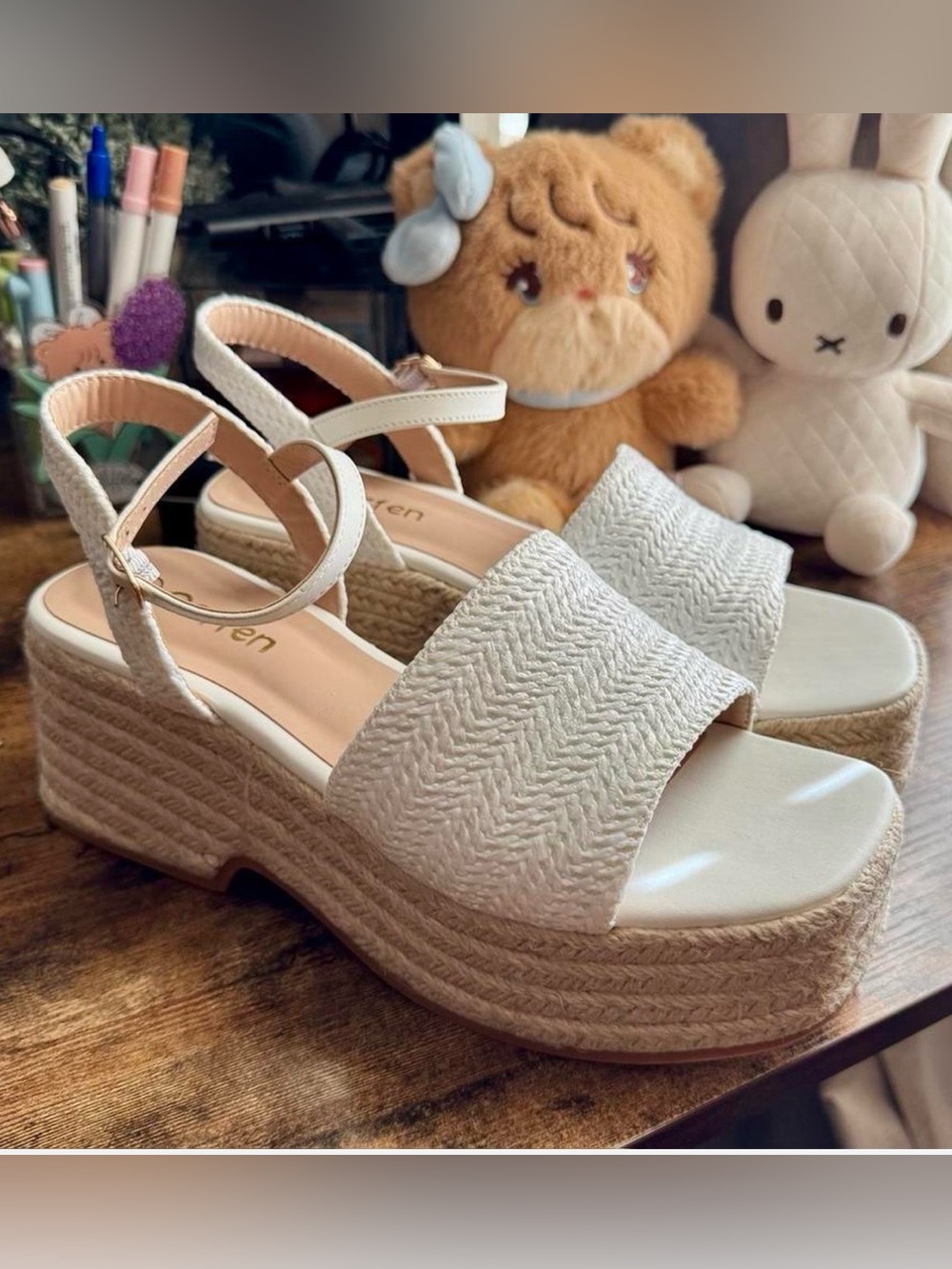 Gorfen White Woven Fabric Wedge Sandals Size 8